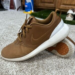 Nike Roshe Premium Golf Shoes Size 10